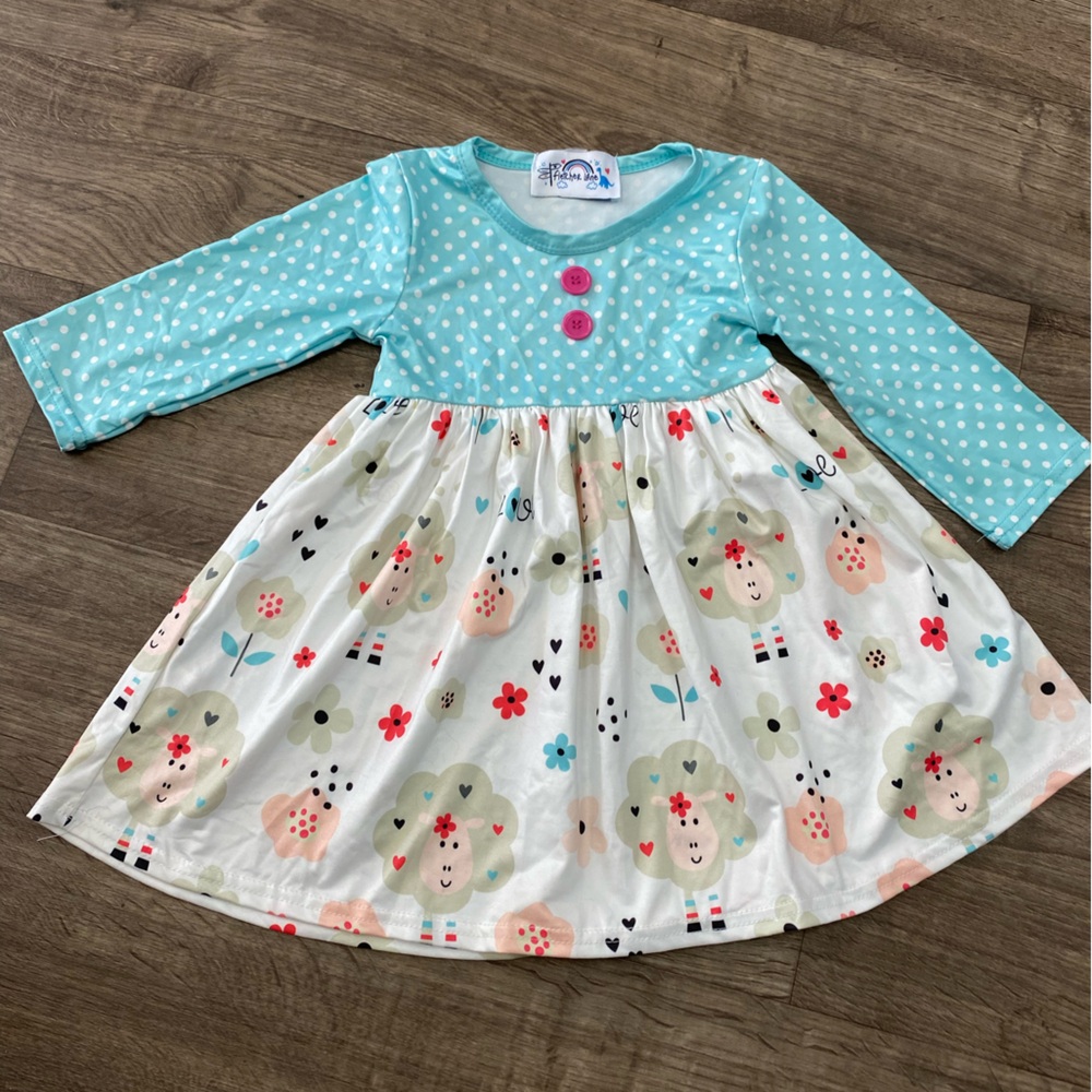3/$15 🦄 I love Ewe, twirl Dress